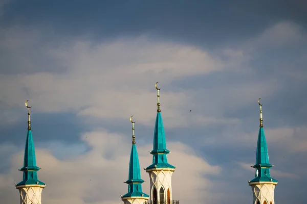 Meczet Minaret zbliżenie — Zdjęcie stockowe