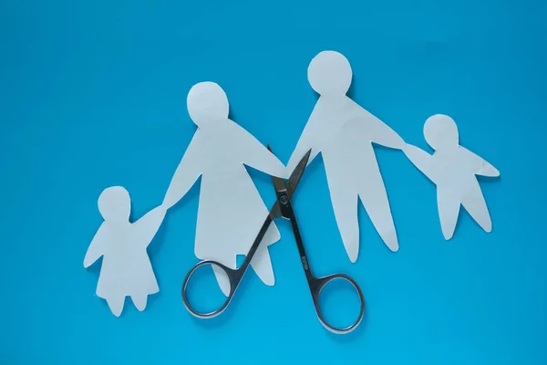 Paper family couple with childrent — Stock Photo, Image