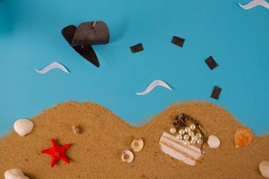 Korsan gemisi açık denizde