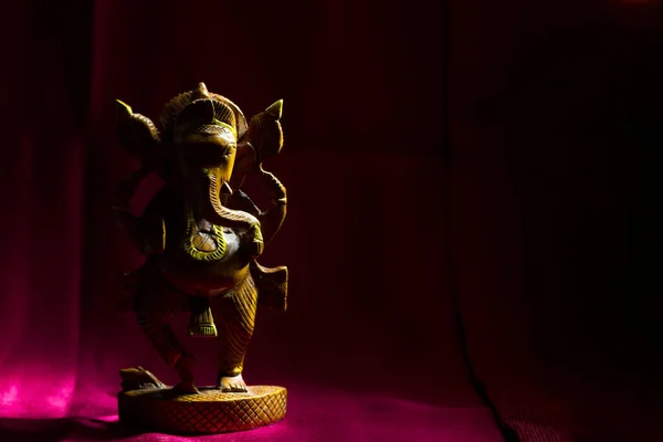 Figura Ganesha con espacio de copia —  Fotos de Stock