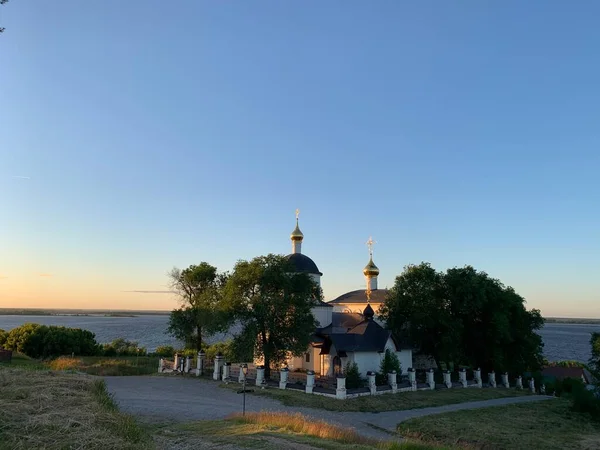 Alte Kirche Fluss Orthodoxe — Stockfoto