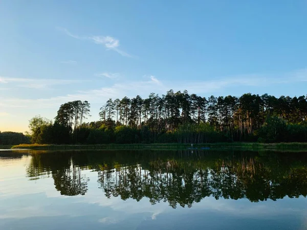 Perfekt Morgon För Fiske Soluppgång Över Floden — Stockfoto