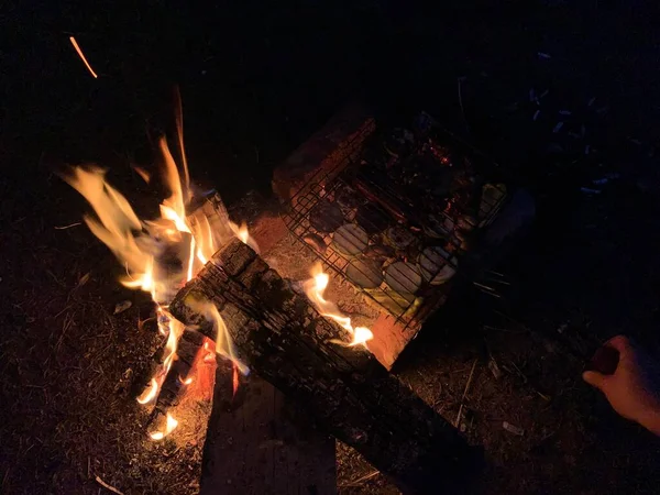 Close Bonfire Camping — Stock Photo, Image