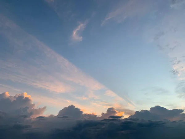 Pôr Sol Cloudscape Com Espaço Cópia Topo — Fotografia de Stock