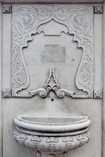Alter Historischer Brunnen Aus Der Zeit Des Osmanischen Reiches Istanbul — Stockfoto