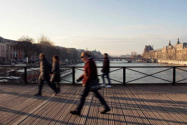 Blurry Motion Image People Walking Pont Des Arts Bridge Seine — Stock Photo, Image