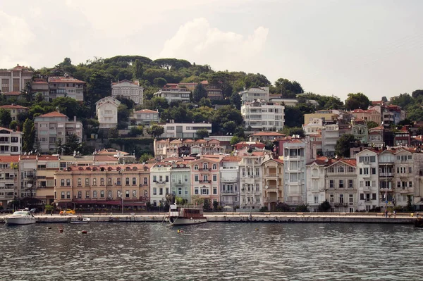 Vista Lanchas Yates Edificios Lado Europeo Bósforo Estambul Día Soleado — Foto de Stock