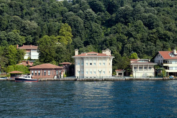 Kilátás Történelmi Régi Török Oszmán Házak Bosphorus Ázsiai Oldalán Isztambul — Stock Fotó