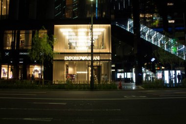 Lüks alışveriş bölgesi Ginza