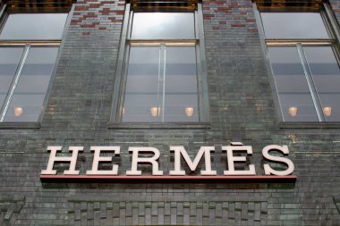 Amsterdam 'da lüks alışveriş caddesinde bulunan 