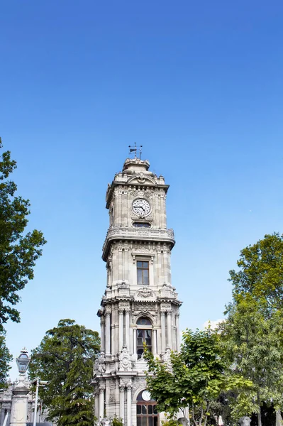 Torre Del Reloj Del Palacio Dolmabahce Estambul — Foto de Stock