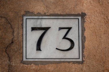 Roma 'daki bir binanın görüntüsü (73).