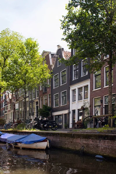 Vue Canal Des Arbres Des Vélos Des Bateaux Garés Des — Photo