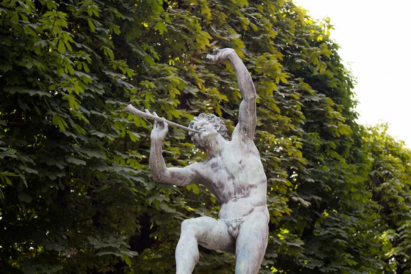 19Th Century Old Statue Man Playing Flute Jardin Luxembourg Paris — Stock Photo, Image