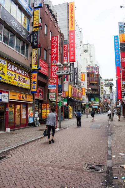 東京都渋谷区の裏通りの一つ — ストック写真