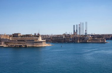 Malta 'daki Valletta şehrinin görüntüsü. 
