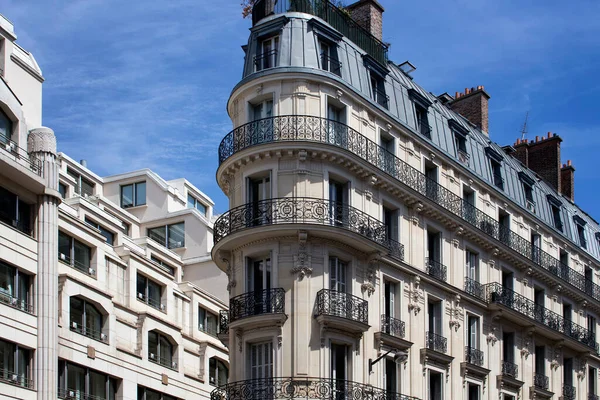 Widok Budynków Francji Pokazując Francuski Styl Architektoniczny Paryżu Uwięziony Dzielnicy — Zdjęcie stockowe