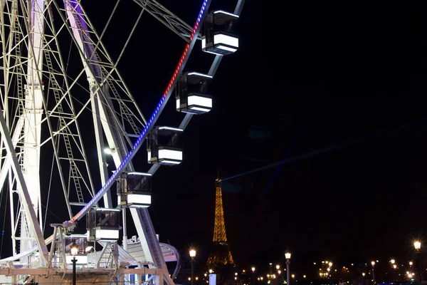 Vista Cerca Noria París Torre Eiffel Está Fondo —  Fotos de Stock