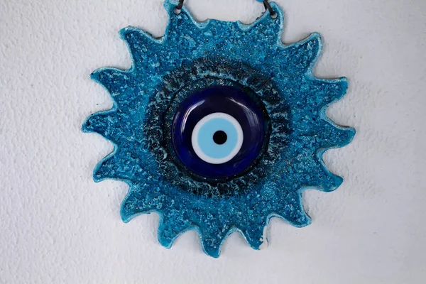 Decorativo Oggetto Parete Blu Forma Sole Realizzato Con Malocchio Sfondo — Foto Stock