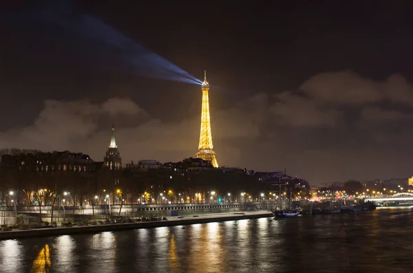 Vista Nocturna Del Río Sena Torre Eiffel París —  Fotos de Stock