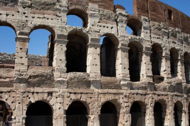 Roma 'daki Colosseum' un yakın görüntüsü