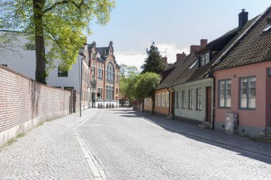 Lund yoIda eski binalar