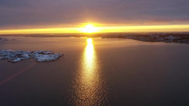 스웨덴의 바다에서의 — 비디오