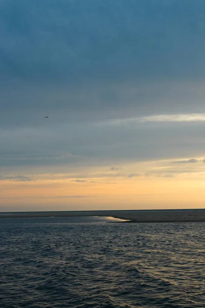 Hermosa Puesta Sol Sobre Mar Vista Desde Yate — Foto de Stock