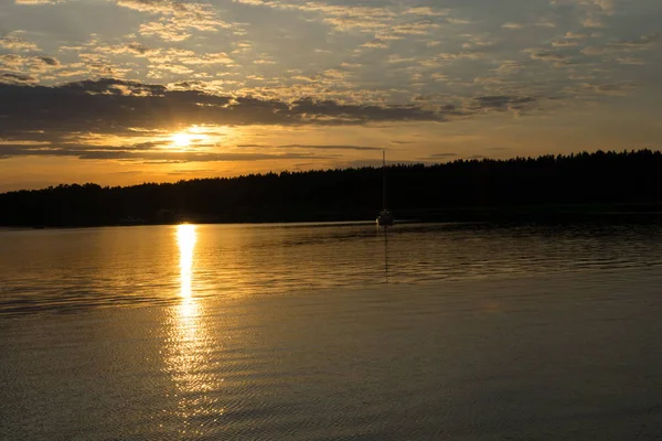 Sunrise Morning Light Beautiful Fishing Boats Forest Far Away Sea — Stock Photo, Image