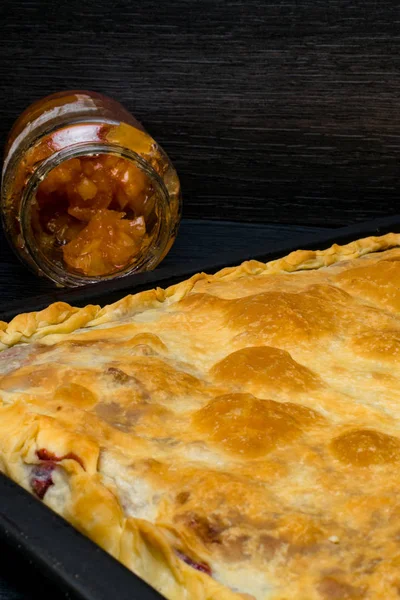 Tradycyjne Pyszny Jabłecznik Dżem Jabłek Świeże Pieczone Ciasto — Zdjęcie stockowe