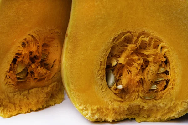 Japanischer Kürbis Scheiben Geschnitten Auf Weißem Hintergrund Butternut Kürbis Mit — Stockfoto