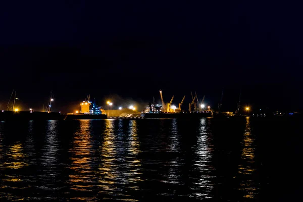 Fracht Dokowania Kontenera Żurawia Nocy Prowincji Portu Widok Jachtu — Zdjęcie stockowe