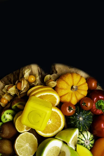 Βιταμίνη Φρούτα Και Λαχανικά Φυσικά Προϊόντα Πλούσια Βιταμίνη Όπως Πορτοκάλια — Φωτογραφία Αρχείου