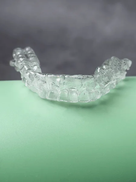 Denti Invisibili Staffe Ortodontiche Raddrizzatori Moderni Plastica Correggere Allineamento Dei — Foto Stock