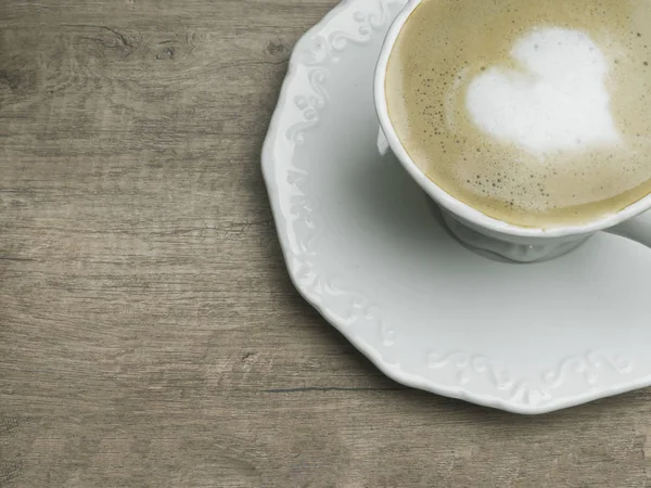 Taza de amor, dibujo del corazón en café arte latte — Foto de Stock