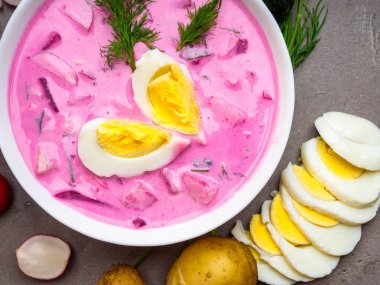 Beton masada yaz vejetaryen çorbası