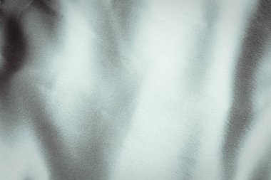 Doğal Pürüzsüz zarif gri veya Gümüş İpek Tekstil Arkaplanı, kumaş kumaş saten