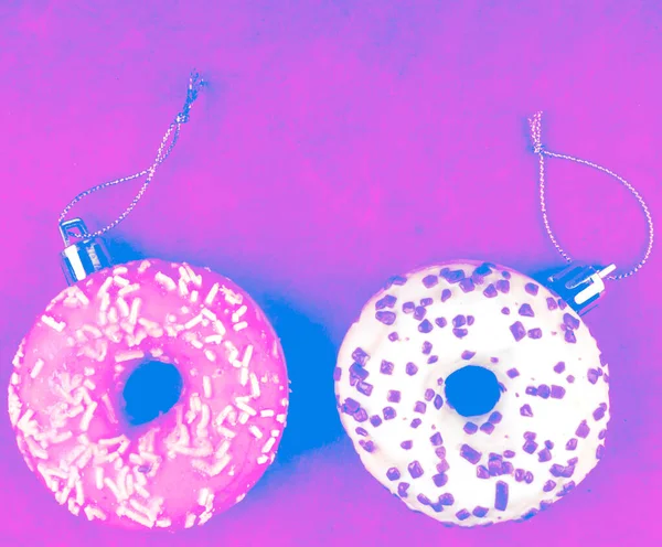 Donuts Colorés Noël Tonique Créatif Sur Fond Rose Flou Concept — Photo