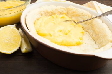 Seramik tavada kumlu Yapıştır limon lor