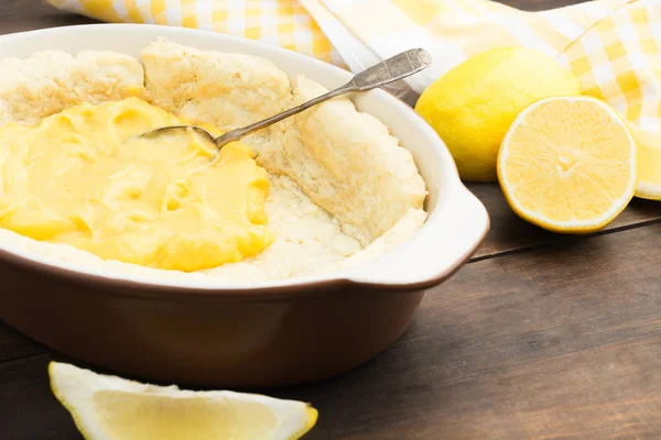Печенье Корочки Лимонным Творогом Керамической Банке Копировальным Местом — стоковое фото