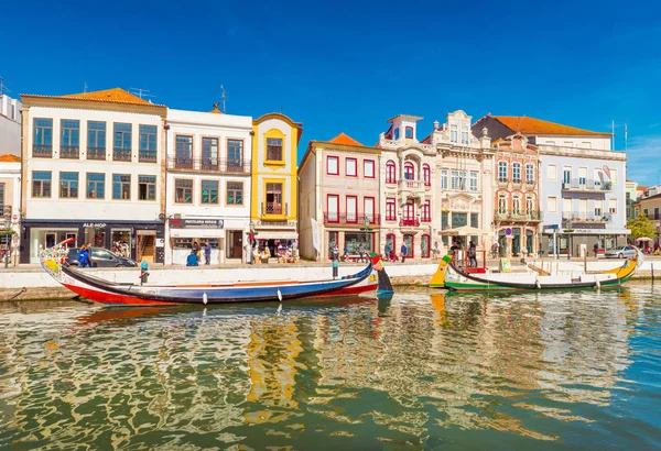 Aveiro Febrero 2019 Portugal Casas Coloridas Barcos Una Pequeña Ciudad —  Fotos de Stock