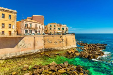 Ortygia (Ortigia), Syracuse tarihi parçası görünümü. Sicilya, İtalya
