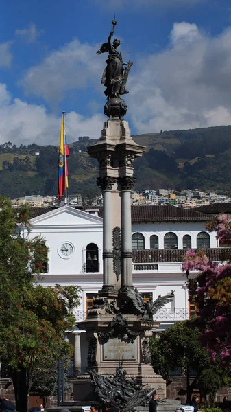 Quito Pichincha Ecuador Вересня 2018 Вид Пам Ятник Незалежності Розташований — стокове фото