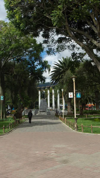 Inmaculada Concepción Loja Loja Ecuador Marzo 2019 Hombre Caminando Medio — Foto de Stock