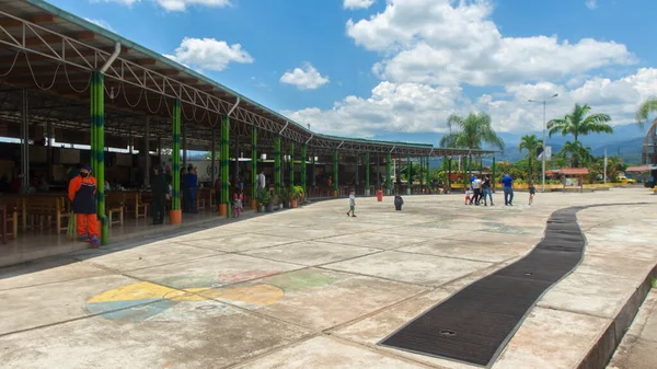 Archidona Napo Ecuador Octubre 2020 Gente Caminando Fuera Del Típico —  Fotos de Stock