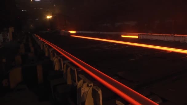 Losa Riel Metal Caliente Fundido Fresco Línea Transportadora Laminador Metal — Vídeos de Stock
