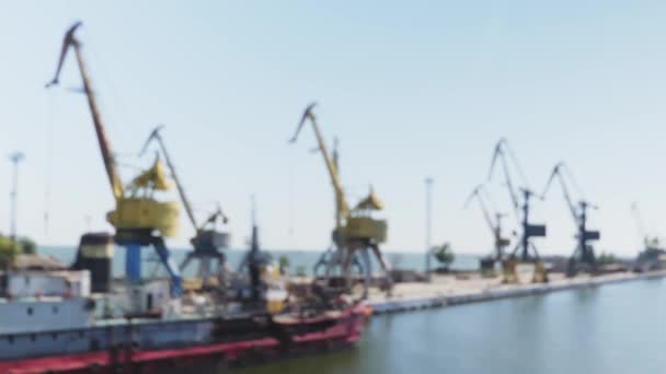 Hafenkräne Handelshafenstahl Einem Sommertag Stadtlandschaft Frachtschiff Hafen Bau Des Schiffes — Stockvideo
