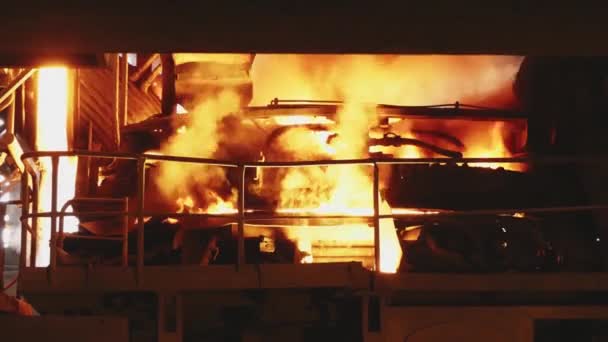 Vloeibaar Metaal Fabriek Gieterij Smeltijzer Verwerking Blast Furnace Steel Production — Stockvideo