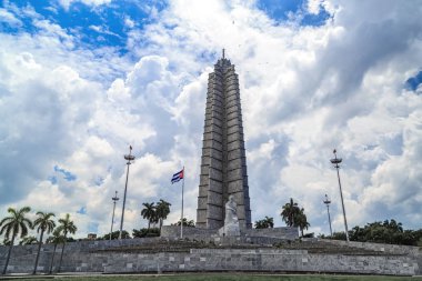 Havana, Küba - 10 Ağustos 2017 - Eski Havana şehir merkezi Stre