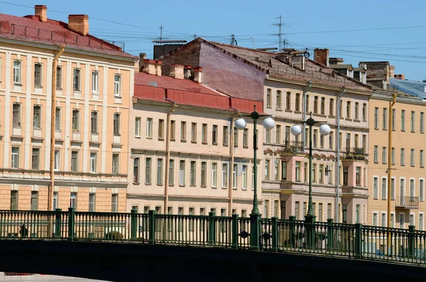 Fragment Urban Landscape Foreground Bridge River — Stock Photo, Image